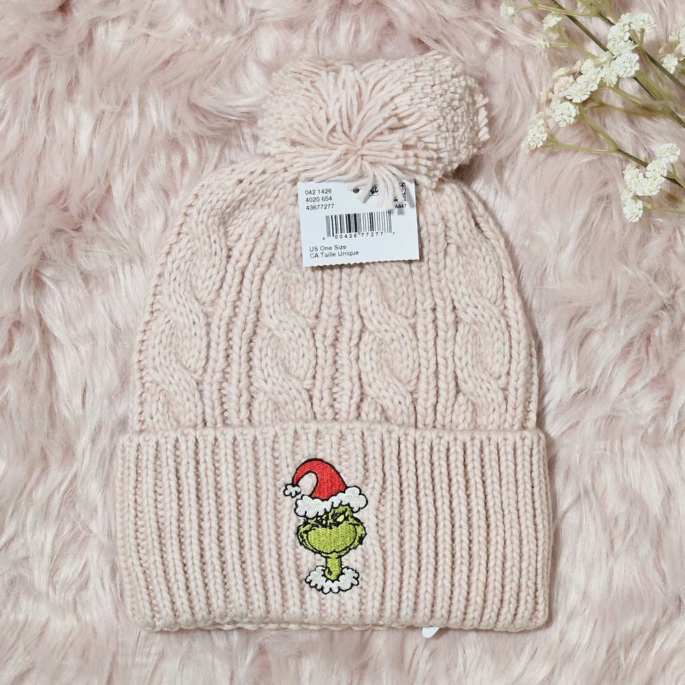 American Eagle Hat Beanie Dusty Pink Embroidered Grinch Pompom Knit Christmas